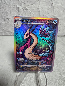 Milotic Holographic